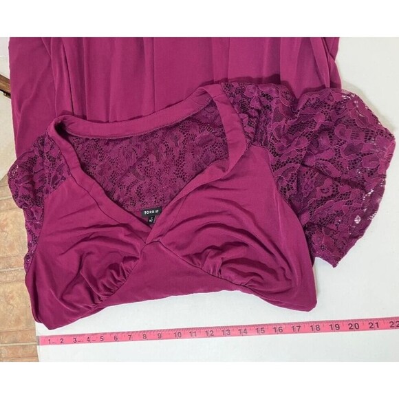 Torrid Womens Knee Length Crochet Lace Dress 2x Purple Stretch Pleated V Neck - Picture 6 of 9